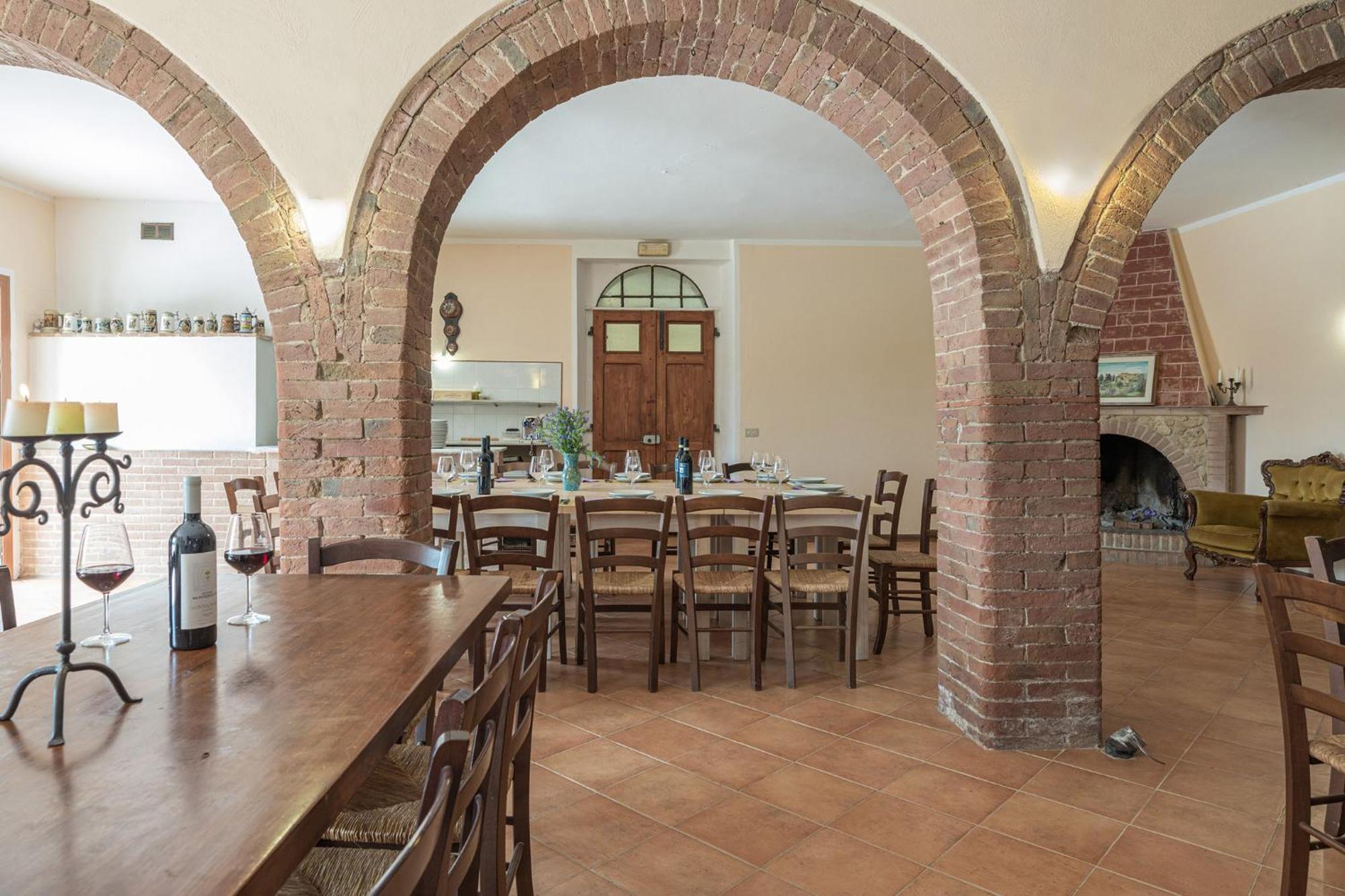 Villa Montepescini Murlo Exterior photo